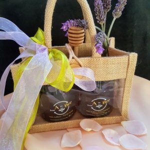 Gift bag with 2 jars